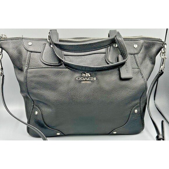 Vintage Coach Black Leather Shoulder bag F34040 2